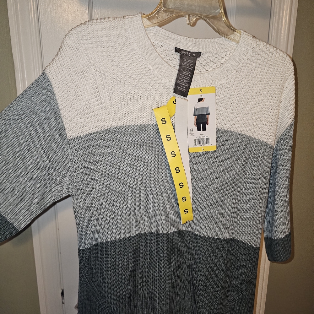 Matty M Women's Sweater in White/Teal/Gray